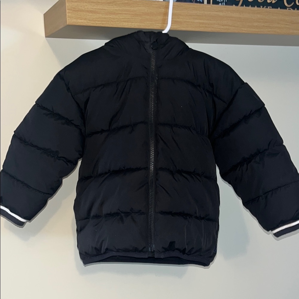 GAP Kids Black Puffer Jacket - 3T